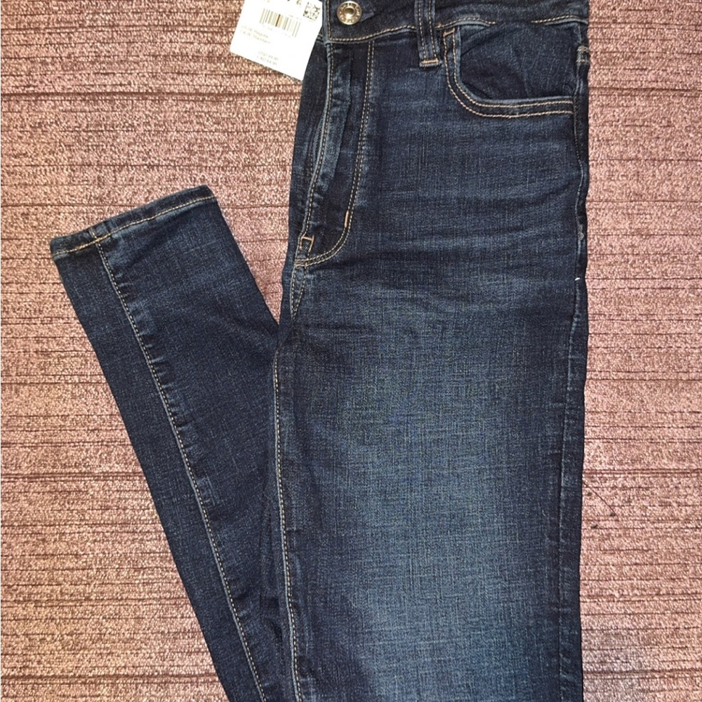 NWT American Eagle Super High Rise Jegging 00